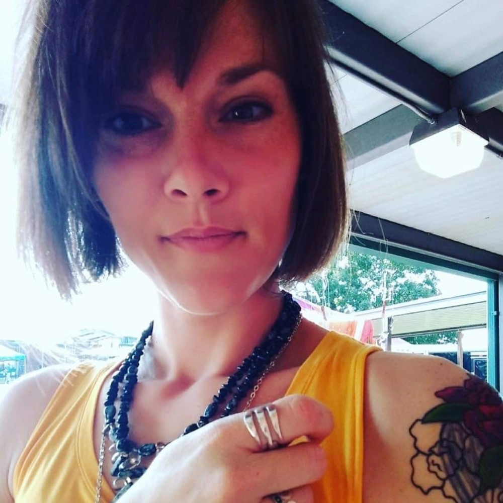 Meet your Posher, Andrea